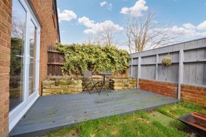 Decking area- click for photo gallery